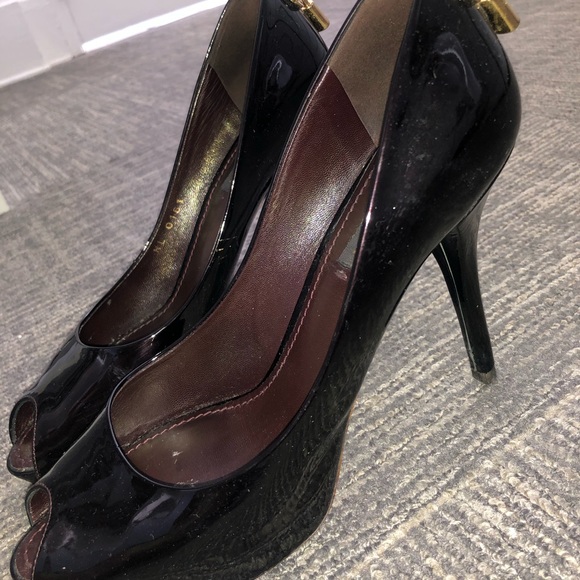Louis Vuitton Heels - Picture 3 of 14